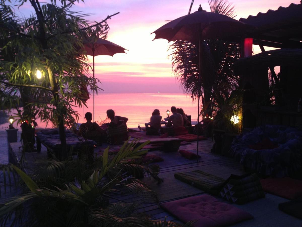 Phangan Cove Beach Resort Шритану Экстерьер фото