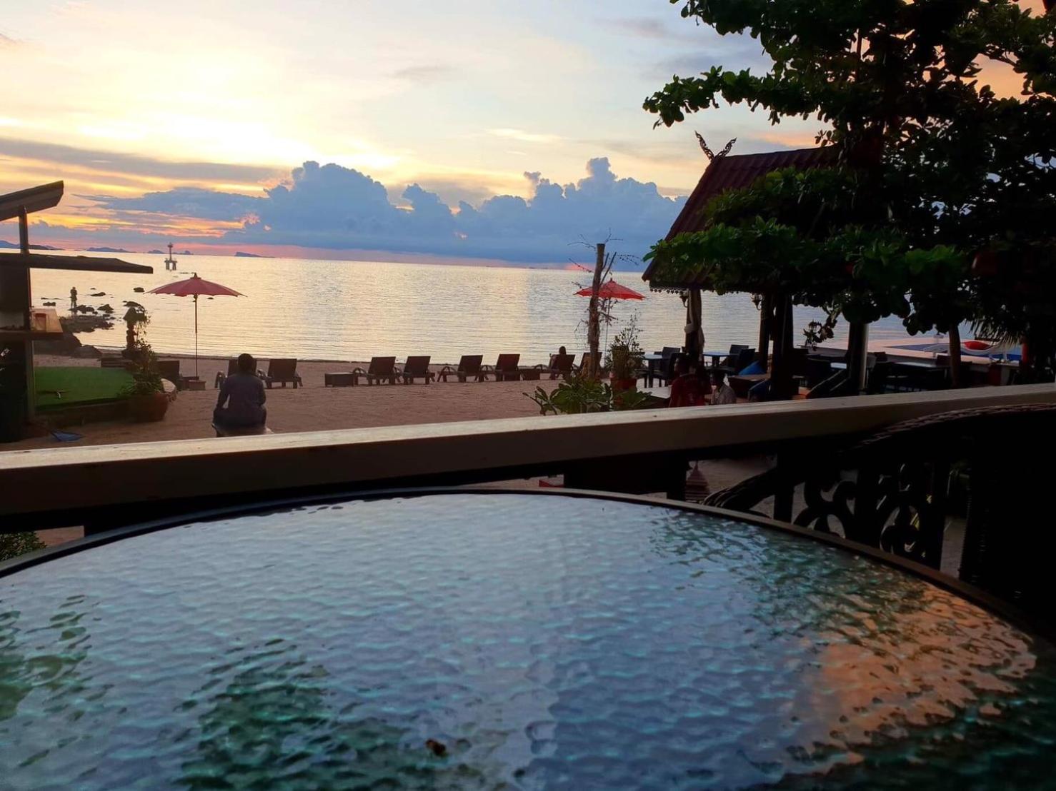 Phangan Cove Beach Resort Шритану Экстерьер фото